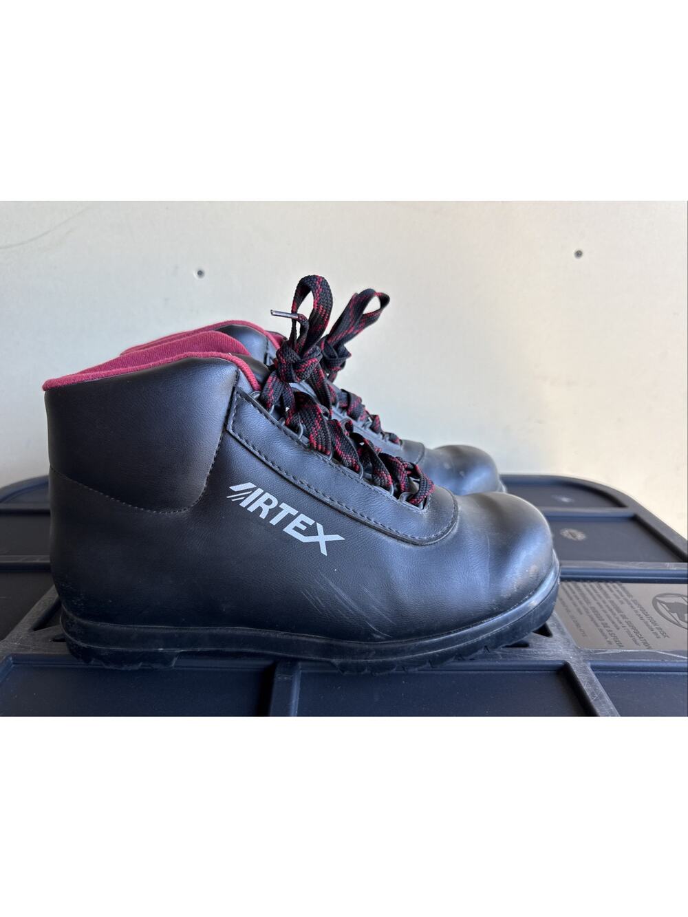 Airtex XC Cross Country NNN BC Ski Boots Size 42 Color Black Condition Used